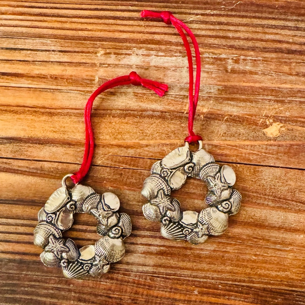 Set of Vintage Pewter Seashells on Wreath Christmas Ornament by Seagull